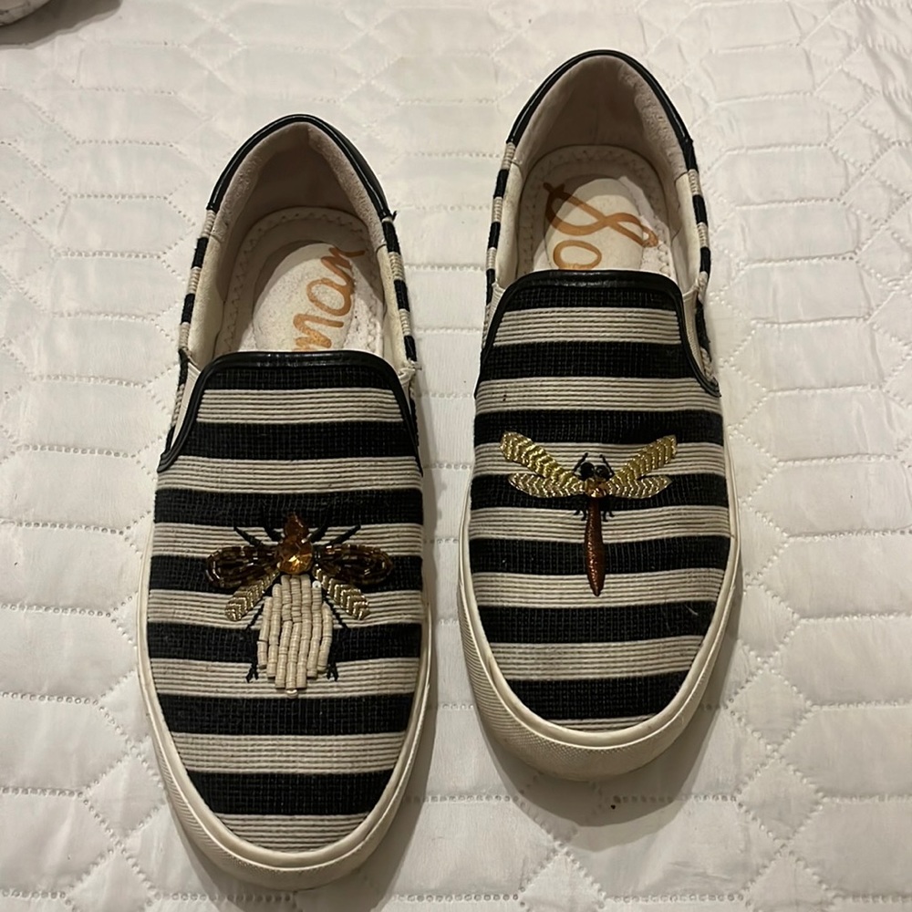 Slip on shoe